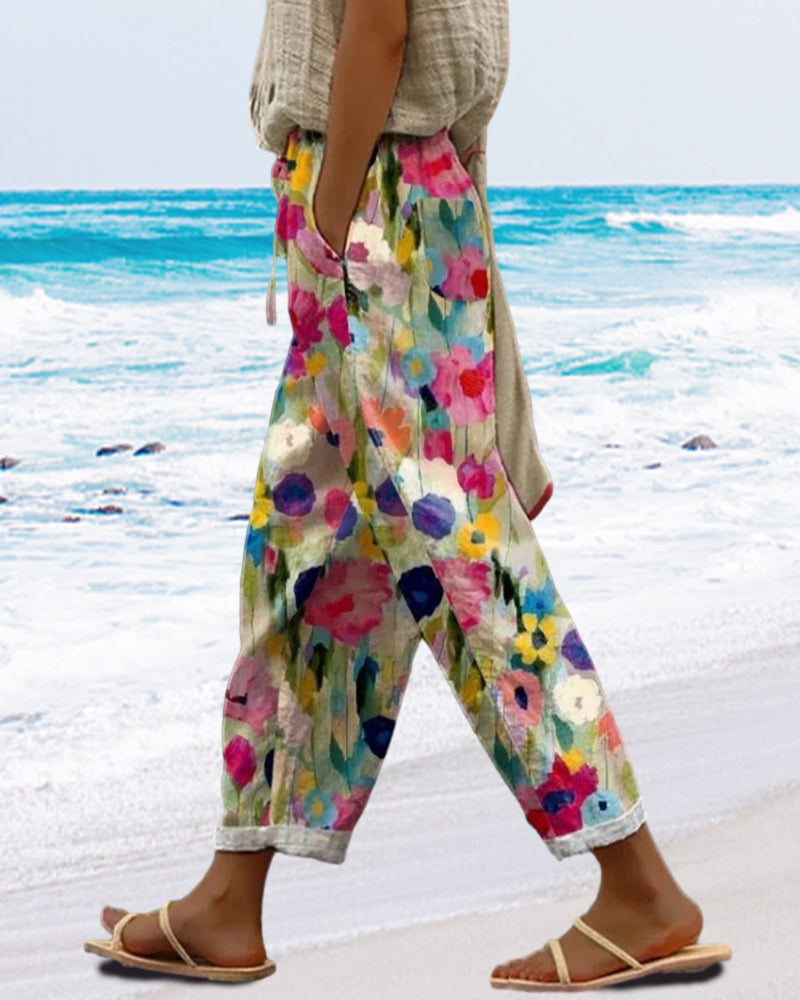 Alva | Stilfulde Bukser med Blomstermønster og Løs Pasform