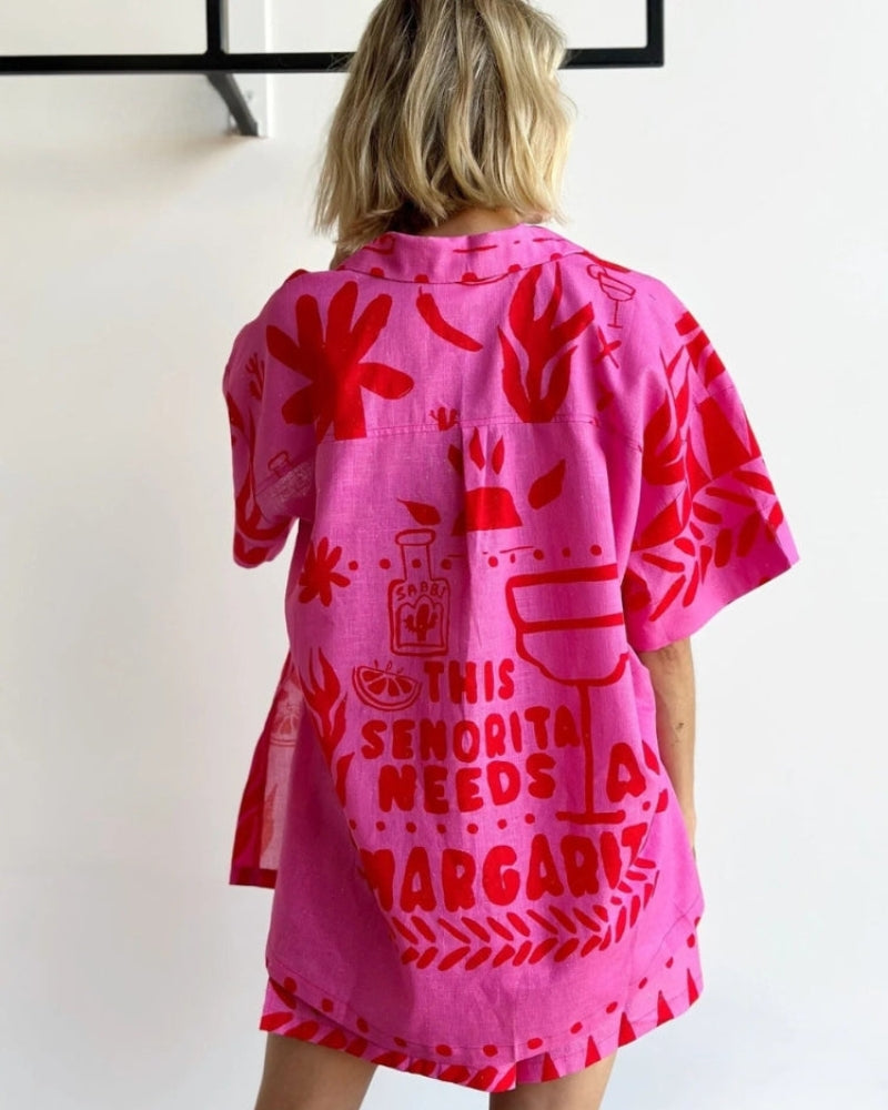 Adele | Sæt med Skjorte og Shorts i Pink-Rød Print