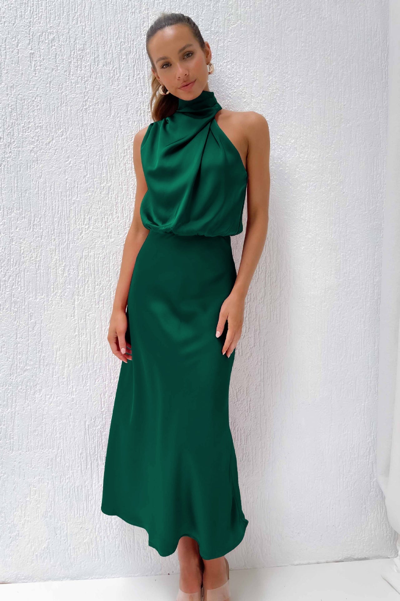 Josepha | Elegant Og Stilfuld Satinkjole