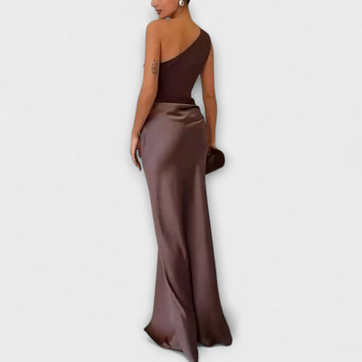 Karina | Elegant Og Stilfuld Asymmetrisk Kjole