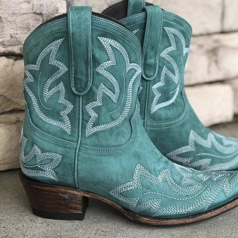 Josefine | Broderede cowboyboots med hældetalje