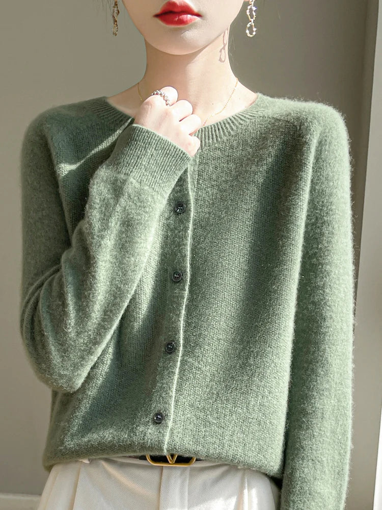 Jasmin | Elegant Og Stilfuld Let Cardigan Med Knapper