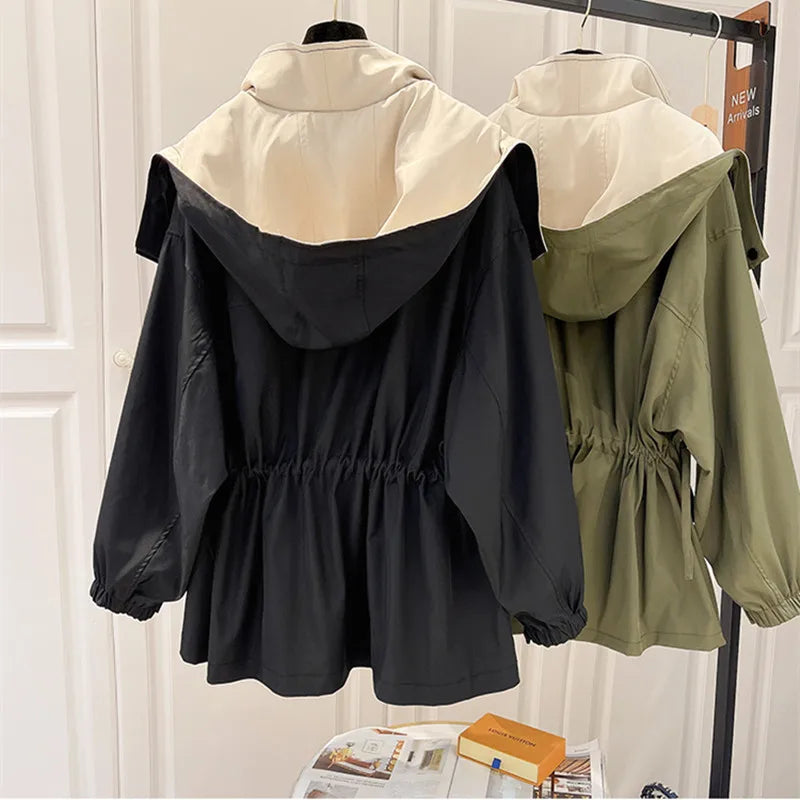 Lily | Stilfuld og Vandafvisende Trenchcoat