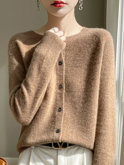 Jasmin | Elegant Og Stilfuld Let Cardigan Med Knapper