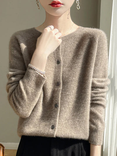Jasmin | Elegant Og Stilfuld Let Cardigan Med Knapper