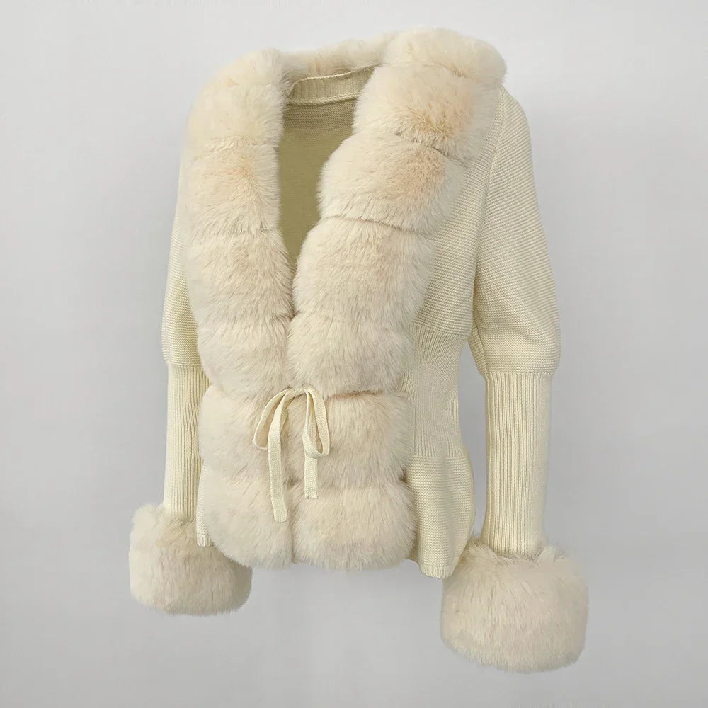 Celina | Dame Cardigan med Kunstpelskant og Bindelukning