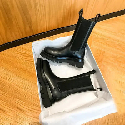 Margrethe | Sorte elastiske ankelstøvler med tyk sål