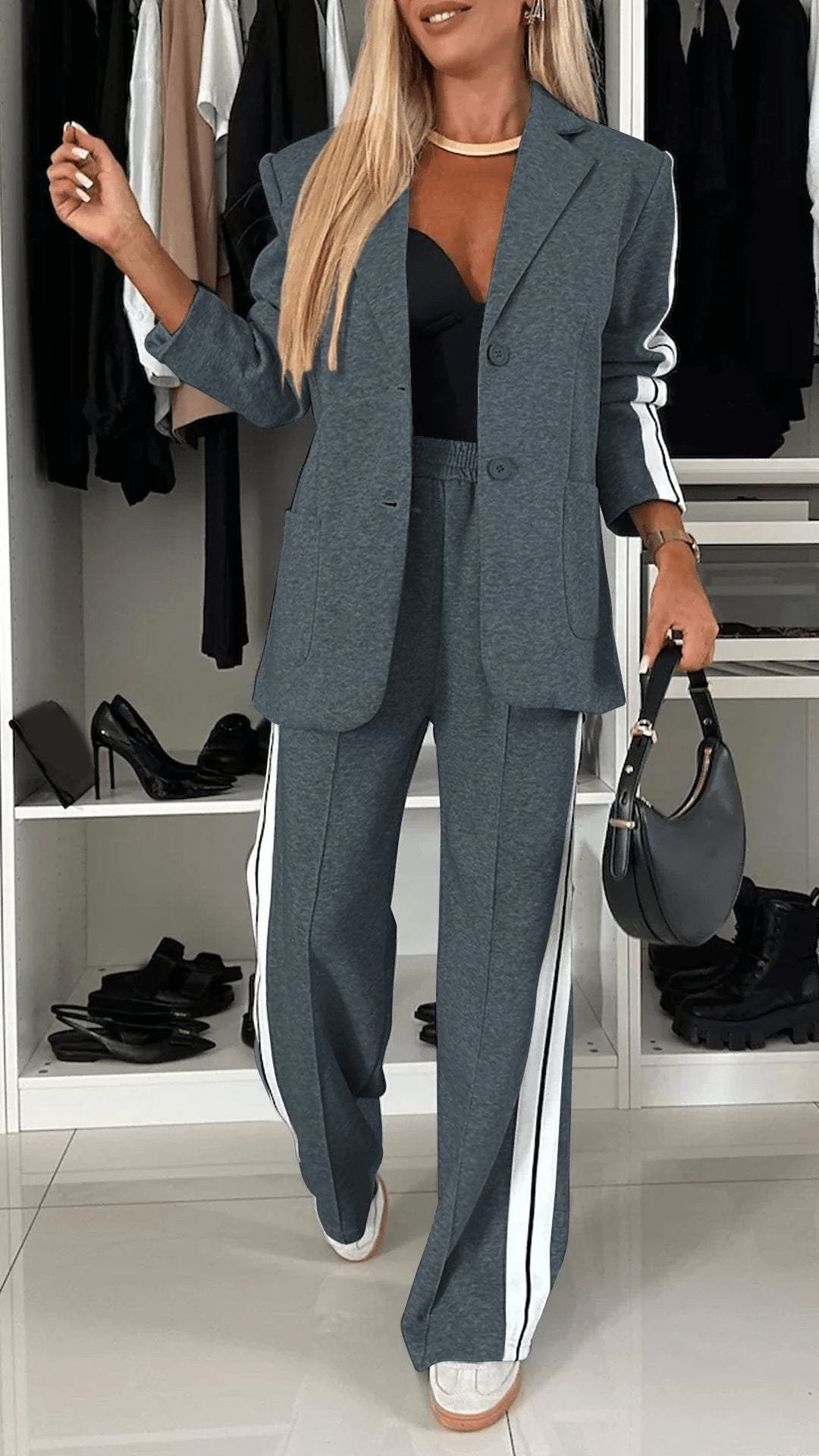 Nina | Stilfuld og Casual Tracksuit